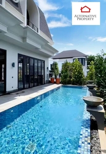 Jual Rumah Baru Classic Pool LIFT area Senopati SCBD Gunawarman Jaksel