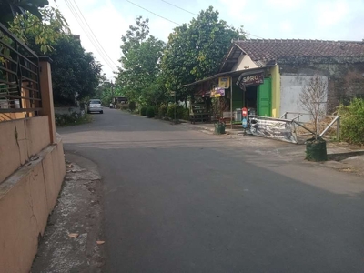 Lahan Kuning Di Jl. Kapten hayadi , Dekat perumahan