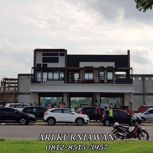 Ruko komersial Melody Daerah Gading Serpong hadap jalan ful view danau