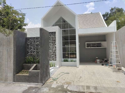 Rumah Baru Cantik Dijual Di Utara Jogjabay Maguwo Depok Sleman.KPR