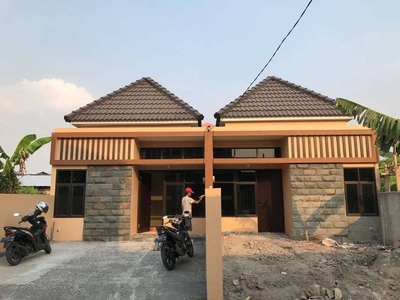 Rumah baru di Depok Syuhada Dkt Sukarno Hatta Pedurungan Kota Semaran