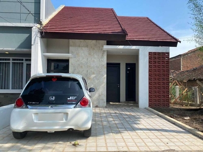 Rumah Baru Mulyagolf Residence Cisaranten Wetan
