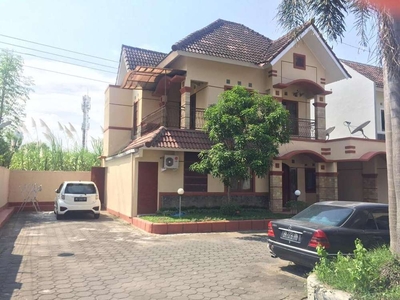 Rumah Cantik dalam Perum Seturan