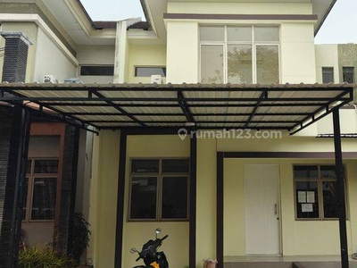 Rumah Cluster Dua Lantai di Bsd