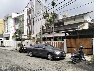 Rumah-Dharmahusada-Dekat-Kampus-UNAIR-Surabaya