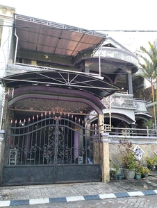 Rumah-dua-lantai-Babatan-Pratama-Wiyung-Surabaya