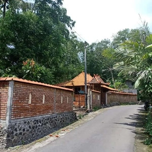 Rumah Kampung Bangunan Limasan