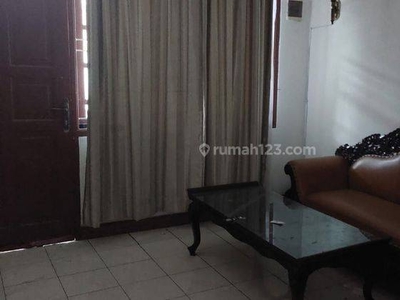 Rumah Kayu Putih Semi Furnsihed Bagus