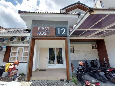 RUMAH KOST DIJUAL FULL OKUPANSI DI KAWASAN DEPOK SLEMAN