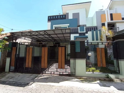 Rumah Mewah Dalam Cluster Dekat Ambarukmo Plaza, Janti Banguntapan