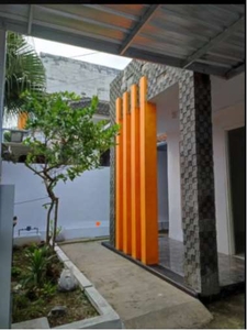 Rumah Minimalis Di Jalan Utama Perumahan Villa Bukit Tidar