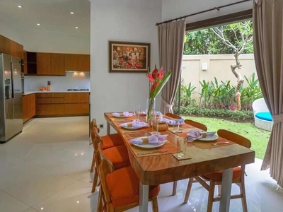 Spacious 4-Bedroom Villa For Yearly Rental In Jimbaran