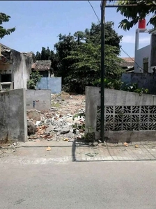 Tanah pekarangan di tengah kota Yogyakarta seputaran Cokrodiningratan