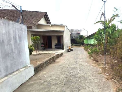 Tanah Selomartani Dekat Warung Kebon Kalasan,Sleman