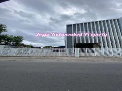 DIJUAL GEDUNG /RUANG USAHA STRATEGIS