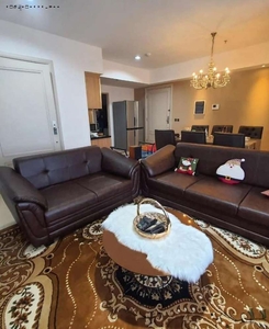 Apt. The Peak Residence Tunjungan Plaza Fully Furnished. Home Theatre,