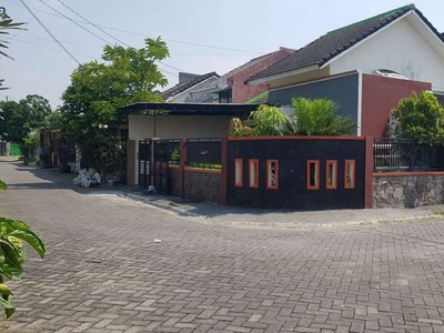 Bawah Pasaran‼️ Rumah Hook Jade Garden Sidoarjo