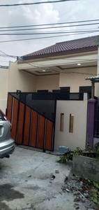 Dijual Murah Rumah Masih Baru di Villa Mutiara Bogor