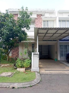 Dijual murah rumah nyaman di Varaday Gading Serpong