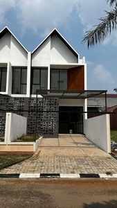 Dijual Rumah Baru Di Griya Loka BSD City Tangerang Selatan