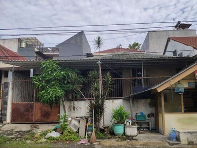 Dijual Rumah Strategis, hitung tanah di Kencanasari Barat