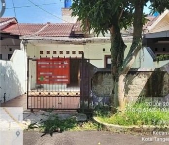 Dijual rumah via lelang
Lokasi: perumahan villa dago tol