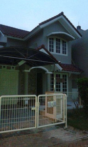 Dijual/Sewa Rumah Villa Valensia Surabaya