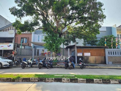 Djual 2 Gedung ex Sekolah TK Swasta di Anggrek Loka dekat Pasar Modern