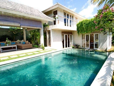 For Rent 4 Bedrooms Privite Villa in Kerobokan Bali - BVI12156