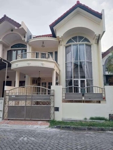 Full furnishsiap huni‼️Sewa rumah taman mutiara pakuwon city