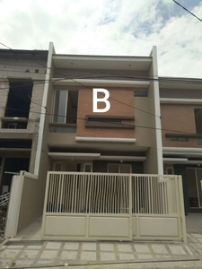 MANYAR INDAH‼️Dijual rumah Baru bisa KPR