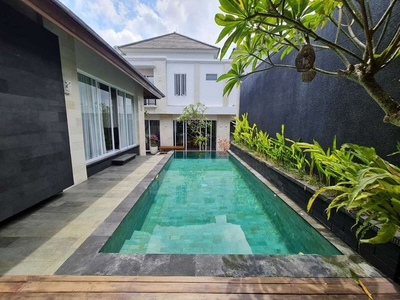 New Tropical Modern Villa 3 Bedrooms Canggu