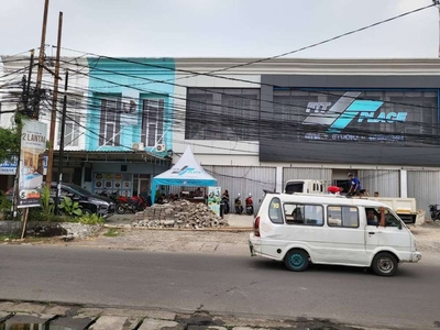 Ruko pinggir jalan raya Ciputat Timur Dekat Stasiun Pondok Ranji