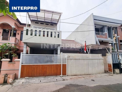 Rumah 2 Lantai di Kavling DKI Meruya Utara Jakarta Barat
