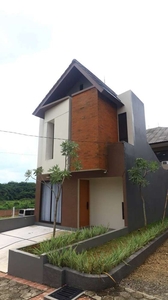 Rumah 2 Lantai Di Sukahati Bogor