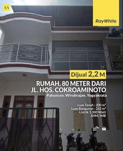 Rumah 3 Lantai Berada Di Pusat Kota Wirobrajan Yogyakarta.