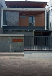 Rumah baru minimalis di Komp Batununggal Batu indah Bandung Kota