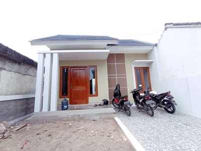 Rumah Baru Siap Huni Dekat Jl. Raya Manisrenggo