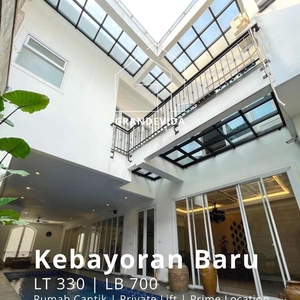 Rumah Cantik Kebayoran Baru