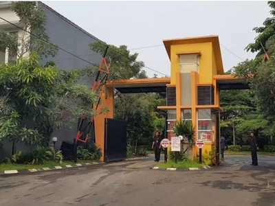 Rumah cantik komplek ciputat 250 meter pintu tol siap huni