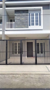 Rumah GRESSS KINYIS KINYIS 2 UNIT di PANDUGO DEKAT MERR