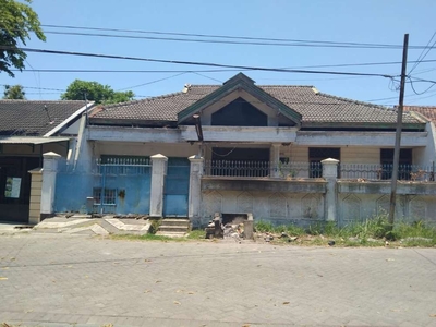 Rumah Hitung tanah cocok untuk kantor di Rungkut Asri, dekat raya