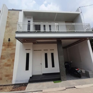 Rumah Idaman TownHouse Permata