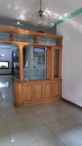 RUMAH NYAMAN TAMAN HOLIS INDAH