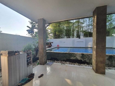 VILLA MINIMALIS MODER DI JIMBARAN BAWAH