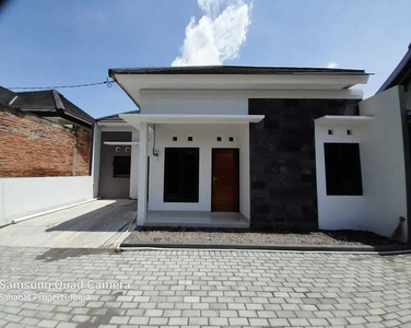 DIJUAL: Rumah Baru DKT MADUKISMO/Pasar Niten, Kualitas Oke