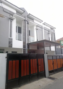 Dijual Rumah Baru Minimalis Modern di Jl Pisangan Baru Jakarta Timur