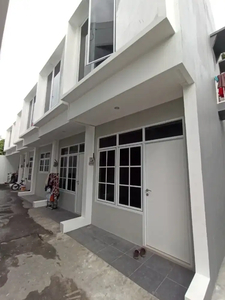Dijual Rumah Baru Minimalis Modern di Gunung Sahari Jakarta Pusat