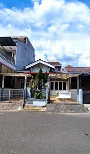 Disewakan rumah siap huni bagus Griya loka Bsd city, vn