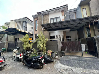 For sale rumah cantik 2lt strategis tk badung renon denpasar